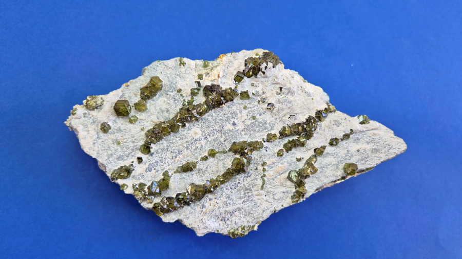Andradite var Demantoide